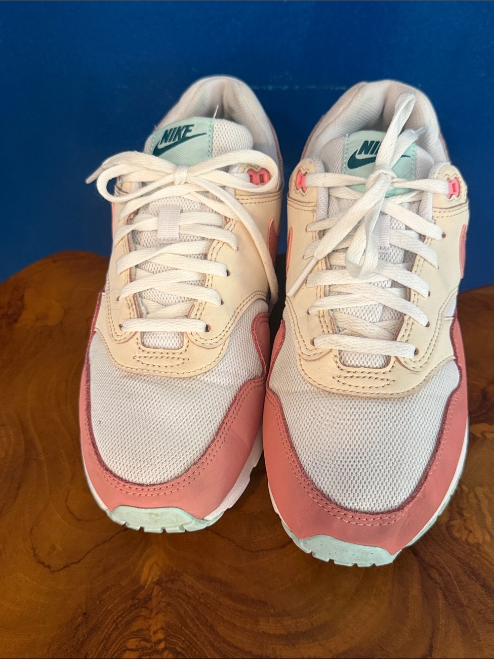 Nike Air Max 1 Red Stardust Guava Ice Size 7Y - Picture 2 of 6